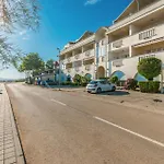 Pet Friendly In With Wifi Apartmán Turanj