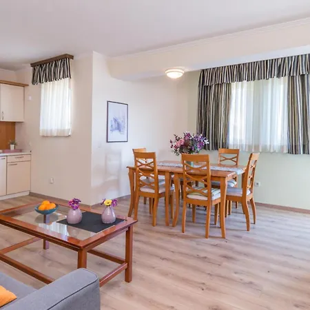 Cozy In With House Sea View * Turanj