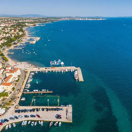 Cozy In With Wifi Апартаменты